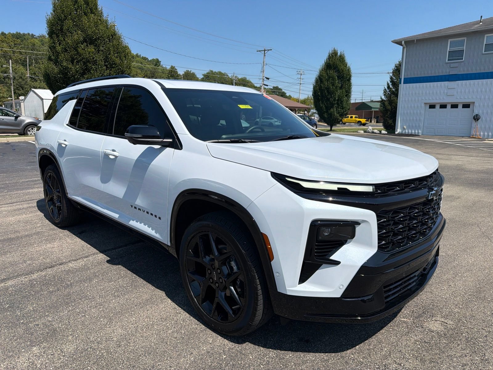 Used 2026 Chevrolet Traverse RS AWD/4WD image 7