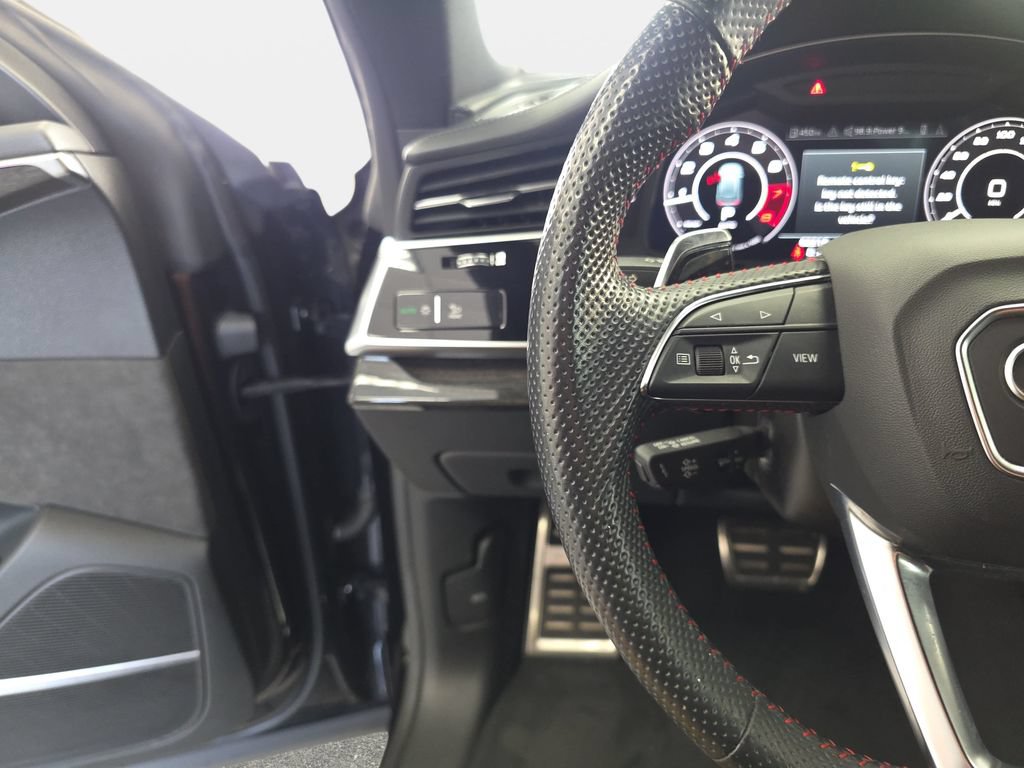 Used 2021 Audi RS Q8 w/ Carbon Optic Package AWD/4WD image 18