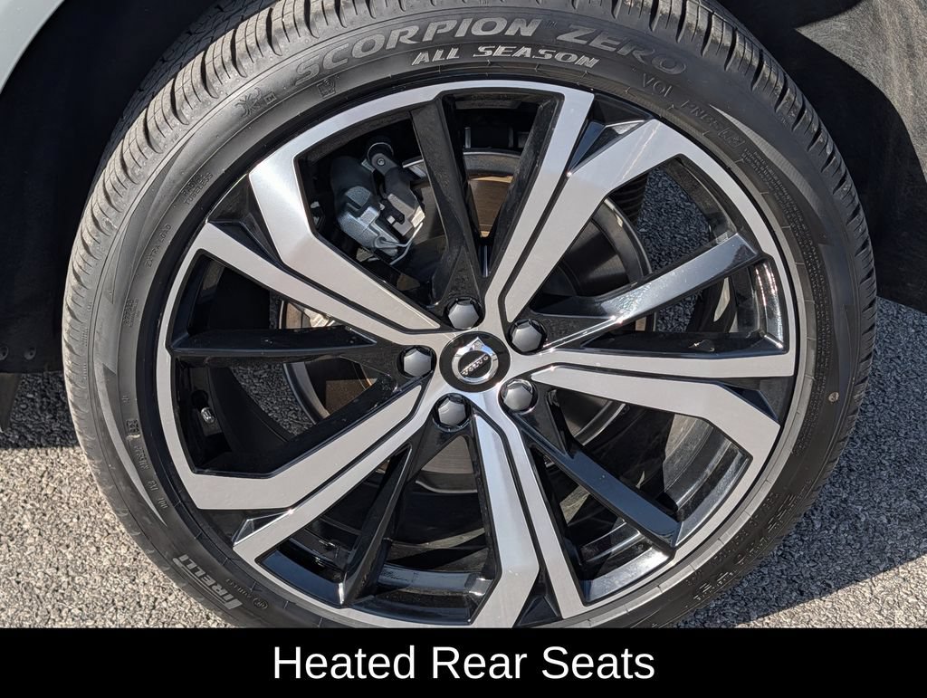 Used 2025 Volvo XC60 B5 Ultra w/ Protection Package Premier AWD/4WD image 10