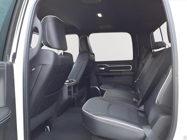 New 2026 RAM 2500 Laramie w/ Night Edition AWD/4WD image 10