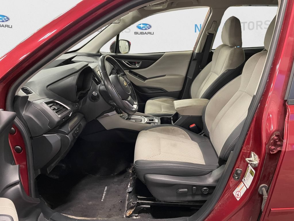 Used 2020 Subaru Forester Premium AWD/4WD image 9