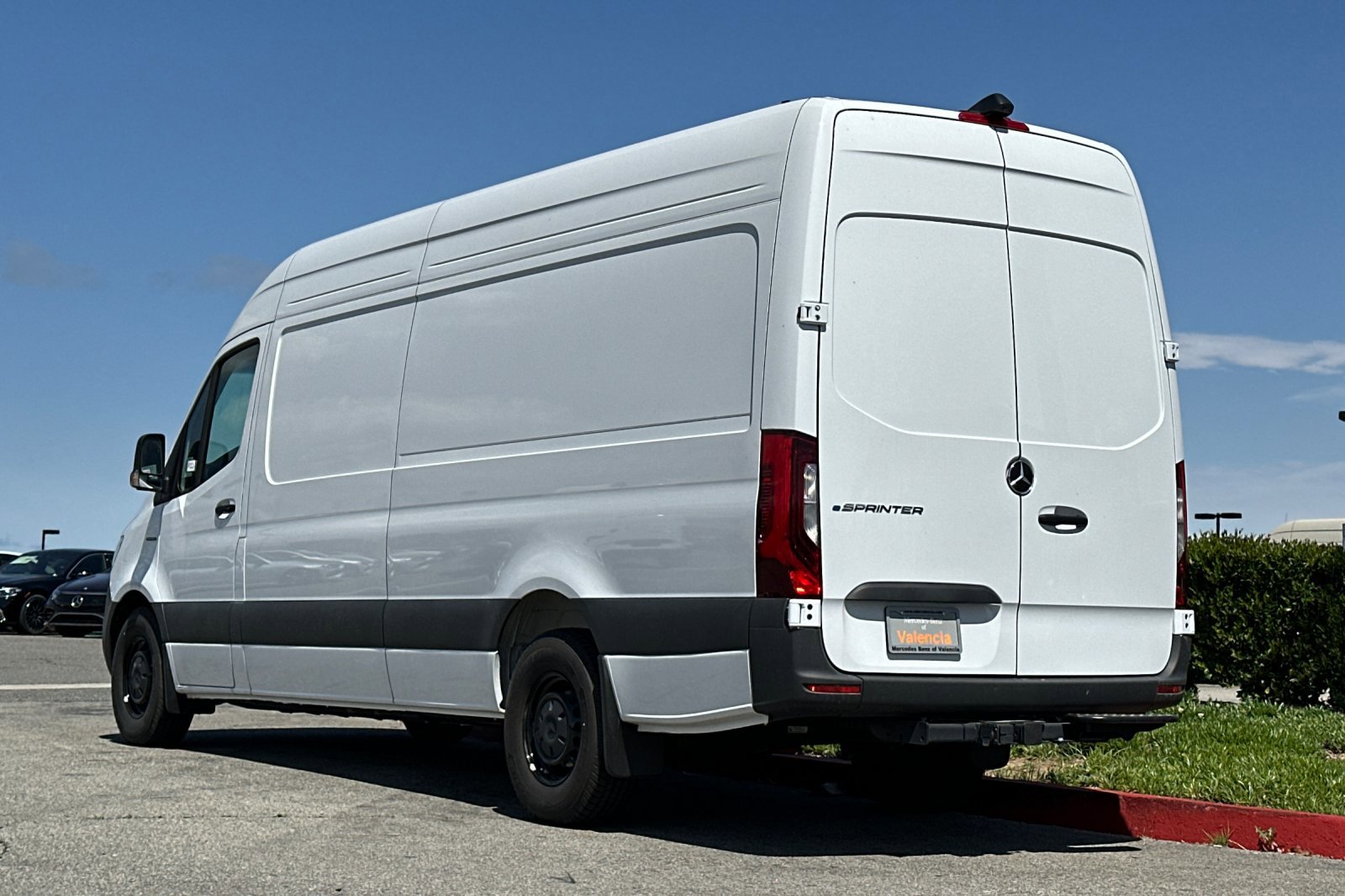 New 2024 Mercedes-Benz eSprinter 170 Cargo image 4