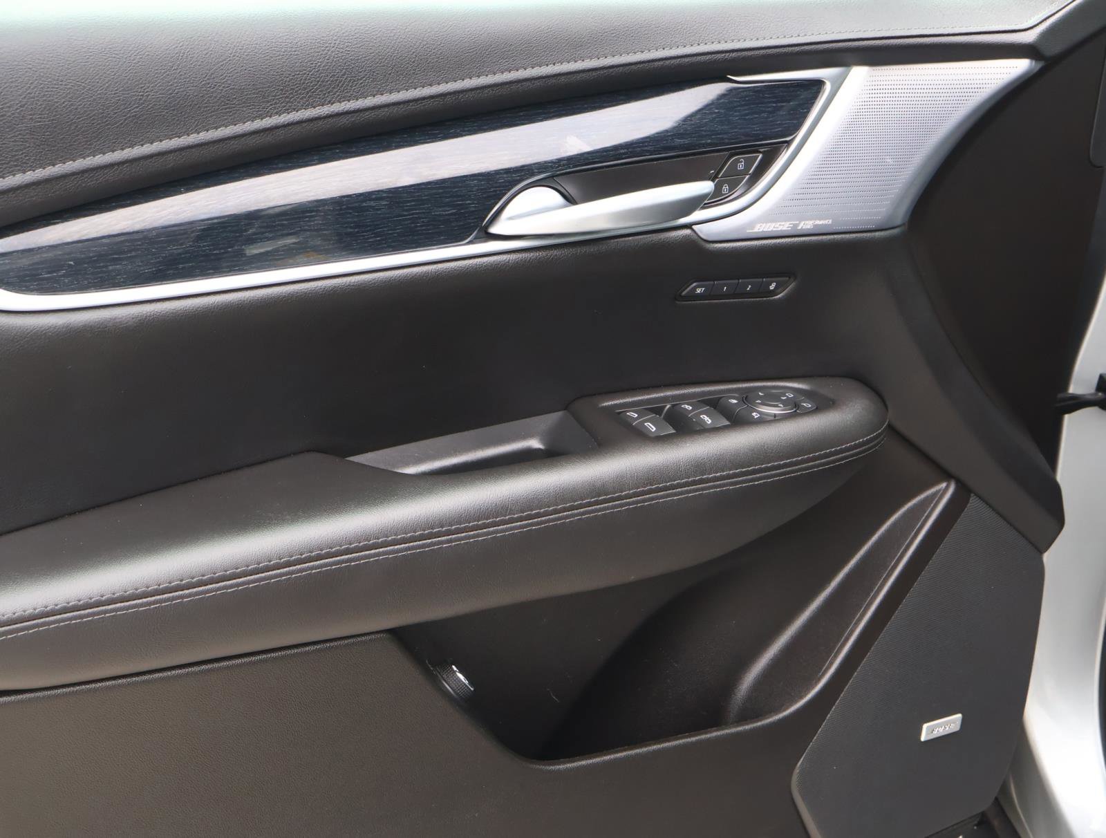 Certified 2024 Cadillac XT5 Premium Luxury image 21