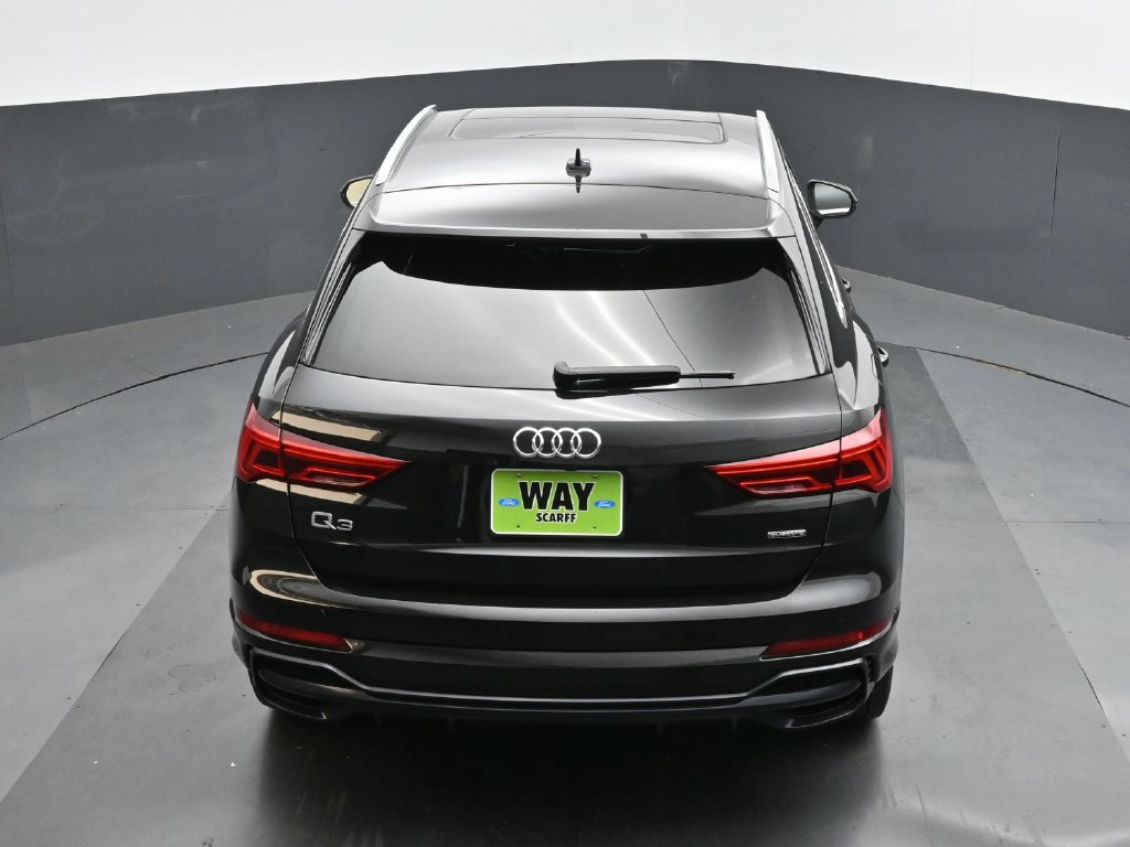 Used 2020 Audi Q3 2.0T Premium Plus w/ Premium Plus Package AWD/4WD image 38