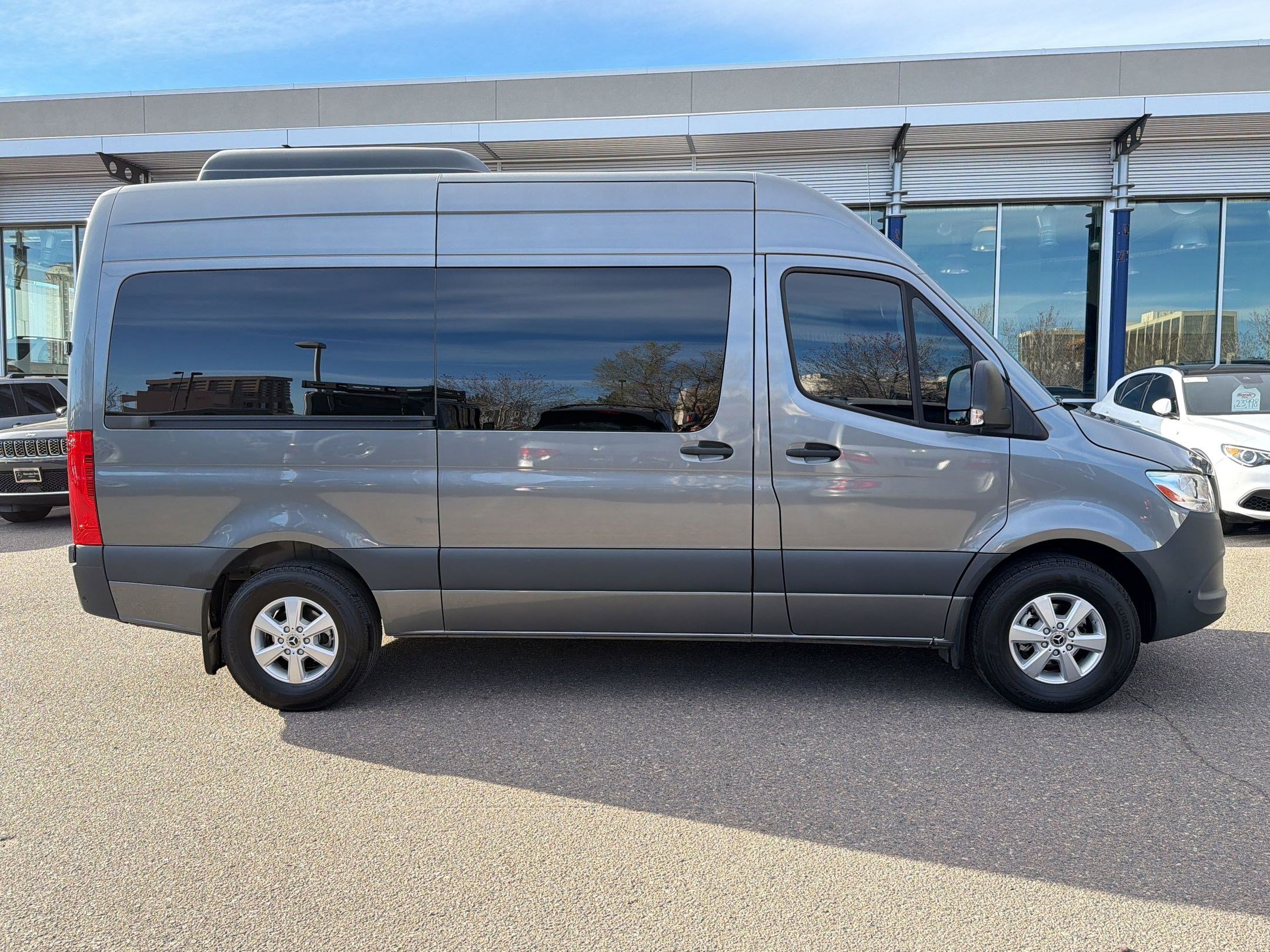 Used 2024 Mercedes-Benz Sprinter 2500 image 8