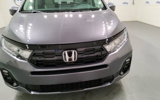 Used 2025 Honda Odyssey Elite image 9