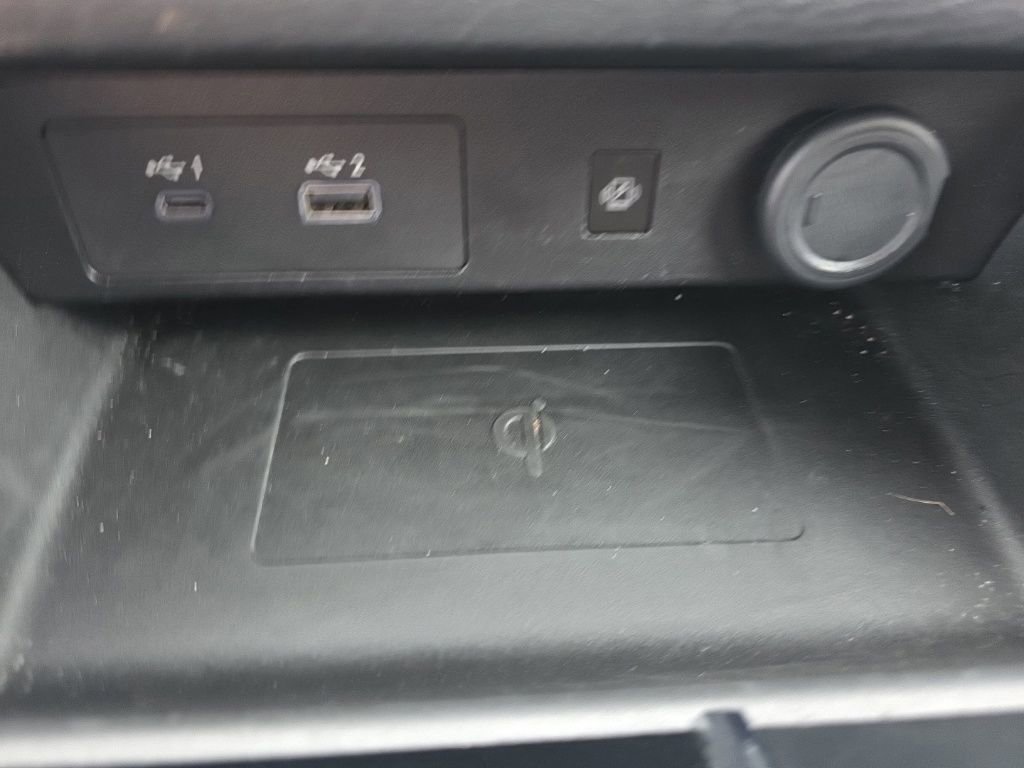 Used 2024 Mitsubishi Outlander SE image 28