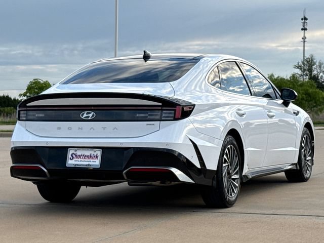 Used 2025 Hyundai Sonata Limited FWD image 8