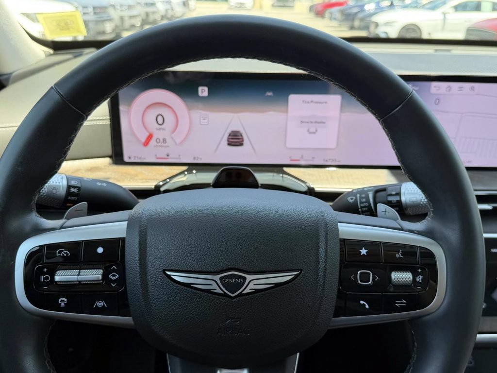 Certified 2025 Genesis GV80 2.5T Advanced AWD/4WD image 28