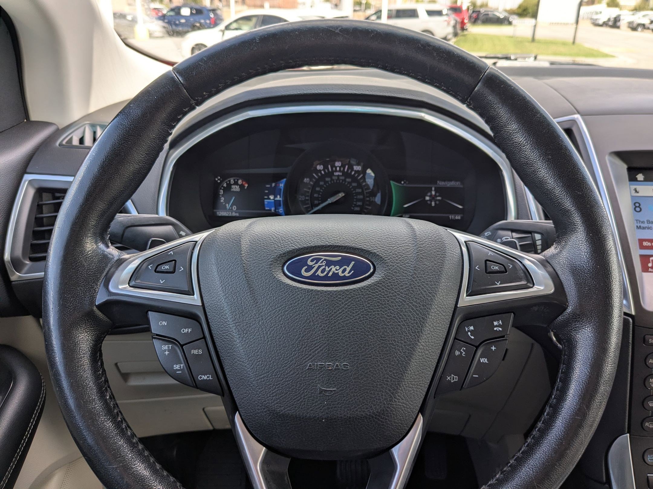 Used 2016 Ford Edge Titanium w/ Equipment Group 301A AWD/4WD image 16