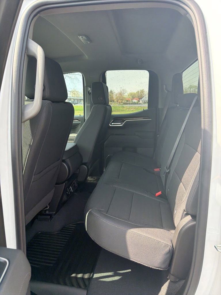 New 2026 GMC Sierra 1500 Elevation image 18