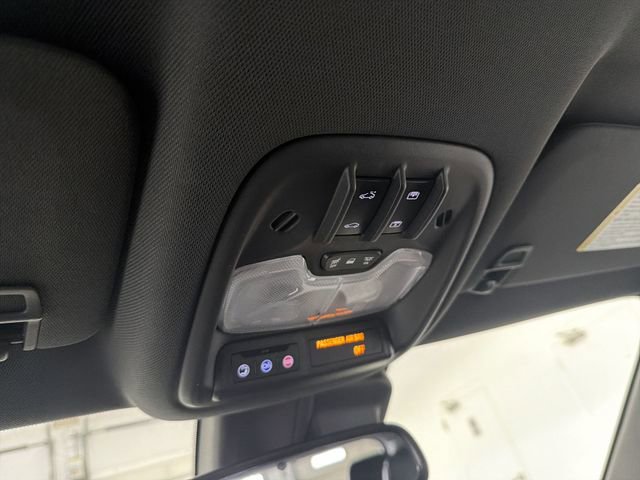 Certified 2022 Chevrolet TrailBlazer RS w/ Sun and Liftgate Package FWD image 31
