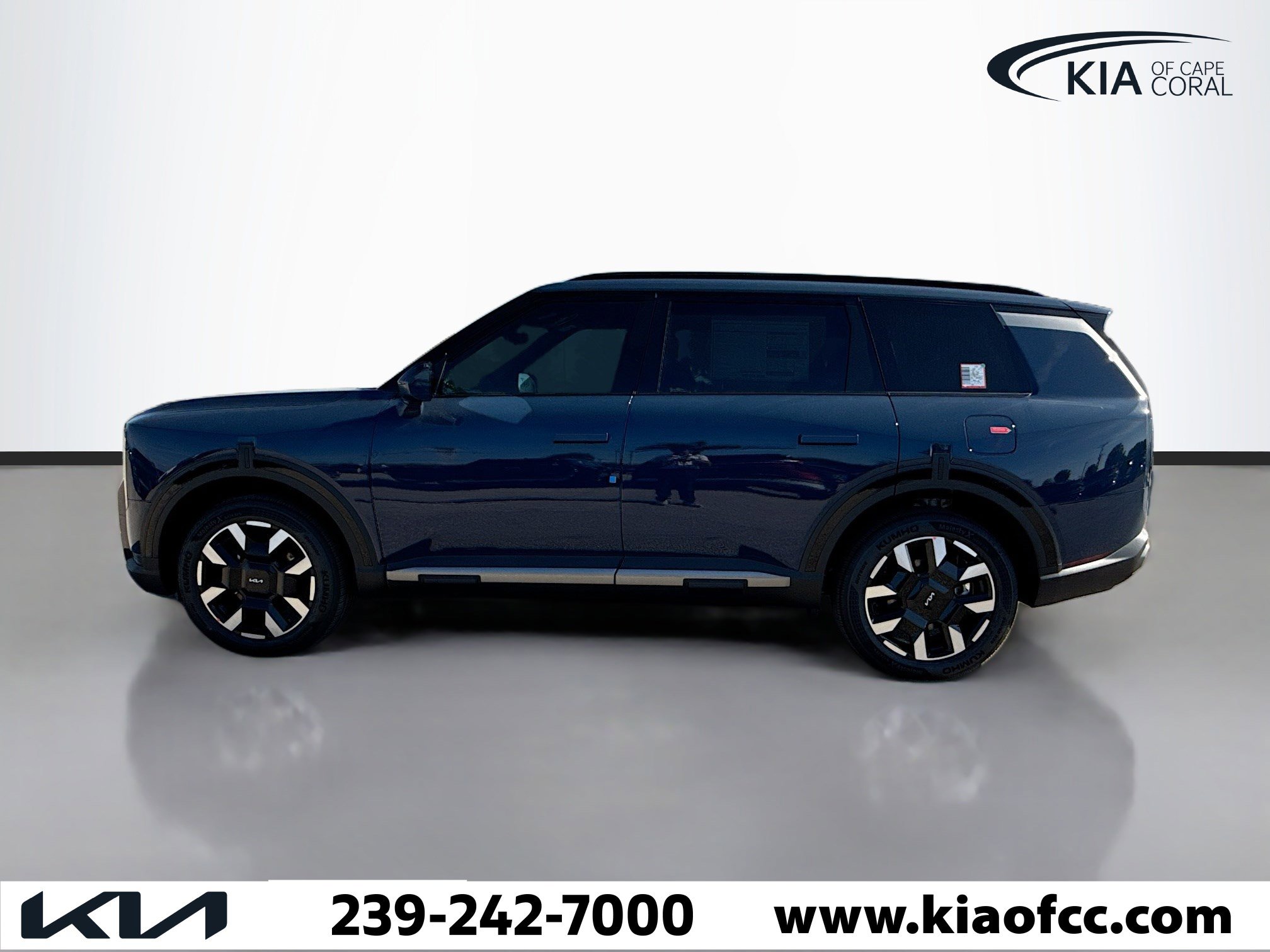 New 2027 Kia Telluride S image 2