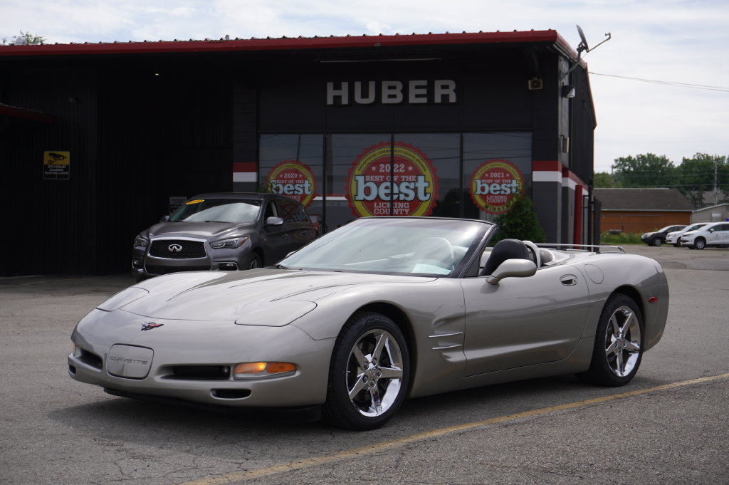 Used 2001 Chevrolet Corvette Convertible w/ Preferred Equipment Group2 RWD image 2