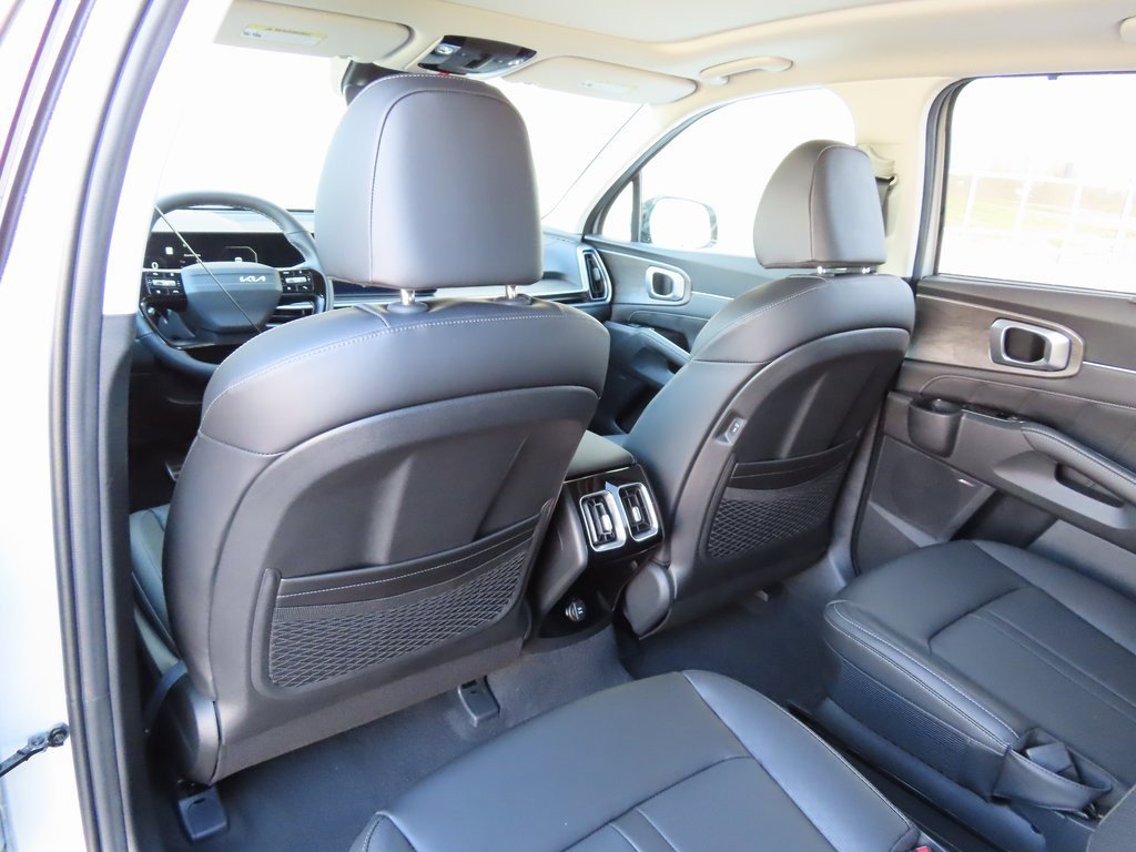 New 2026 Kia Sorento SX image 24