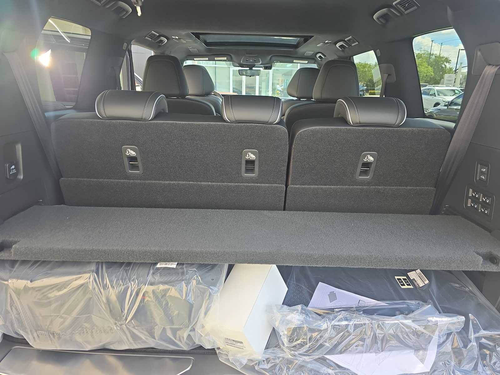 New 2026 INFINITI QX80 Autograph w/ Autograph Exterior Package image 28