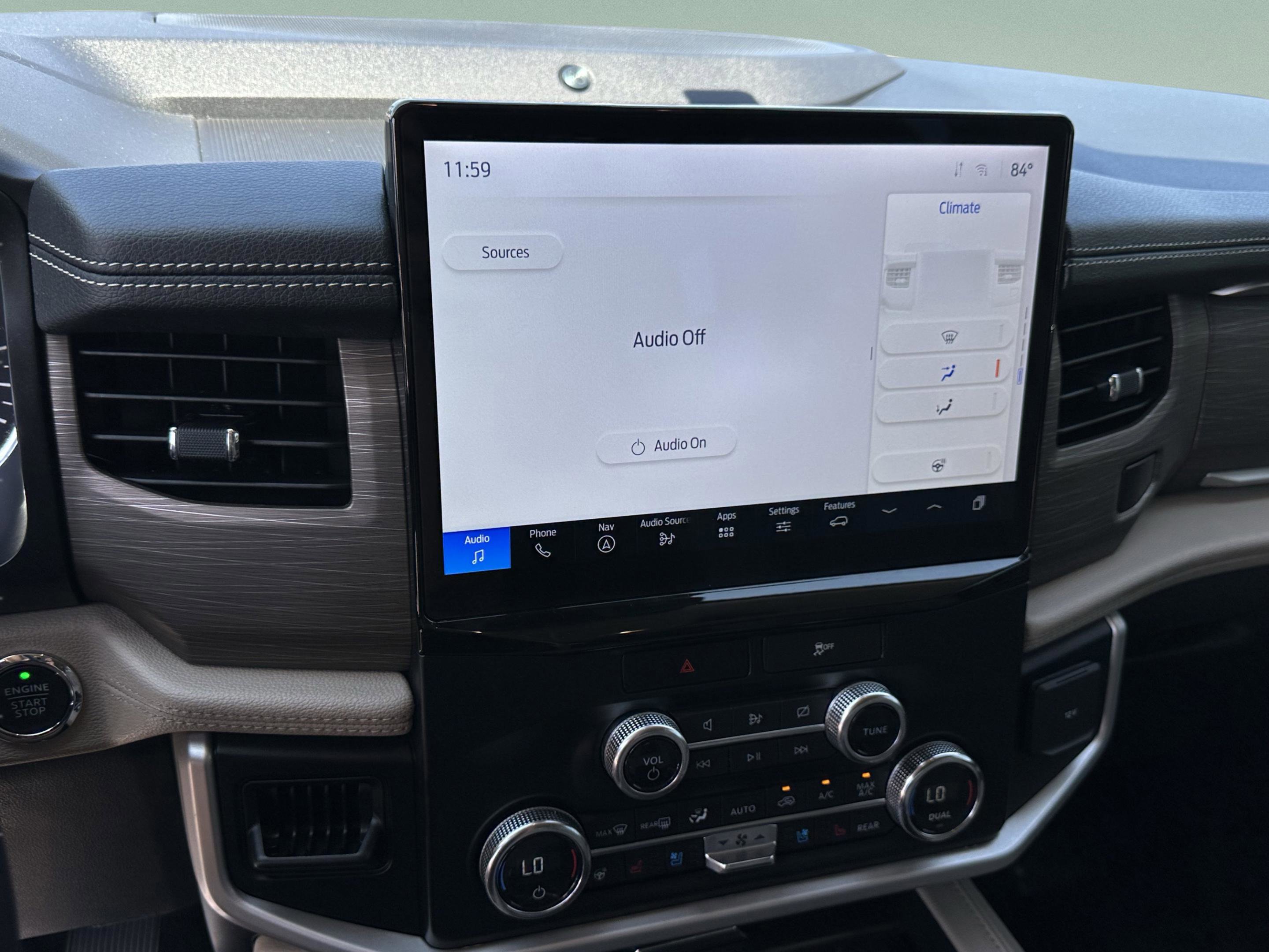 Used 2022 Ford Expedition Limited RWD image 25