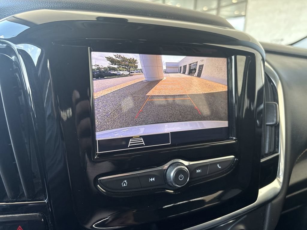 Used 2020 Chevrolet Traverse LS FWD image 14