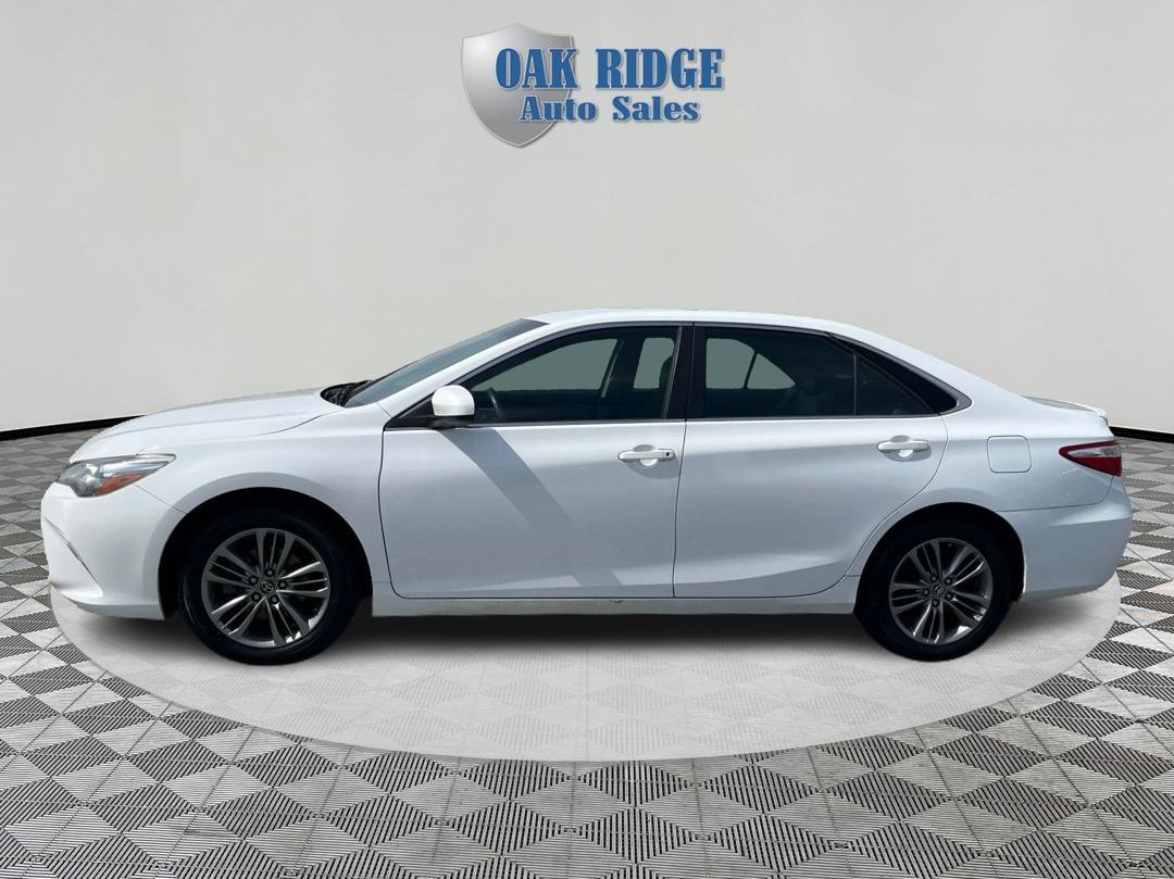 Used 2017 Toyota Camry SE FWD image 8