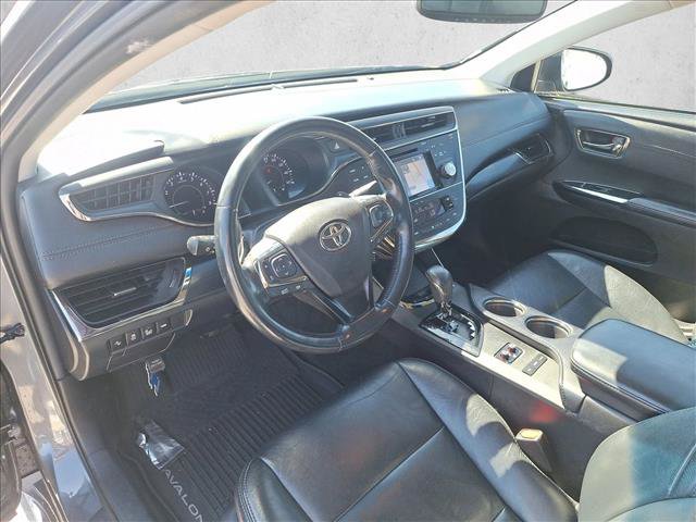 Used 2018 Toyota Avalon Touring w/ All Weather Liner Package FWD image 9
