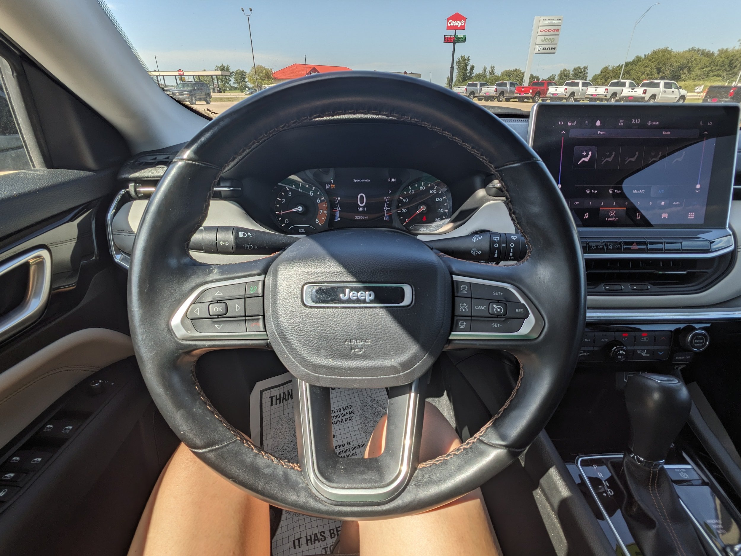 Used 2022 Jeep Compass Limited AWD/4WD image 15