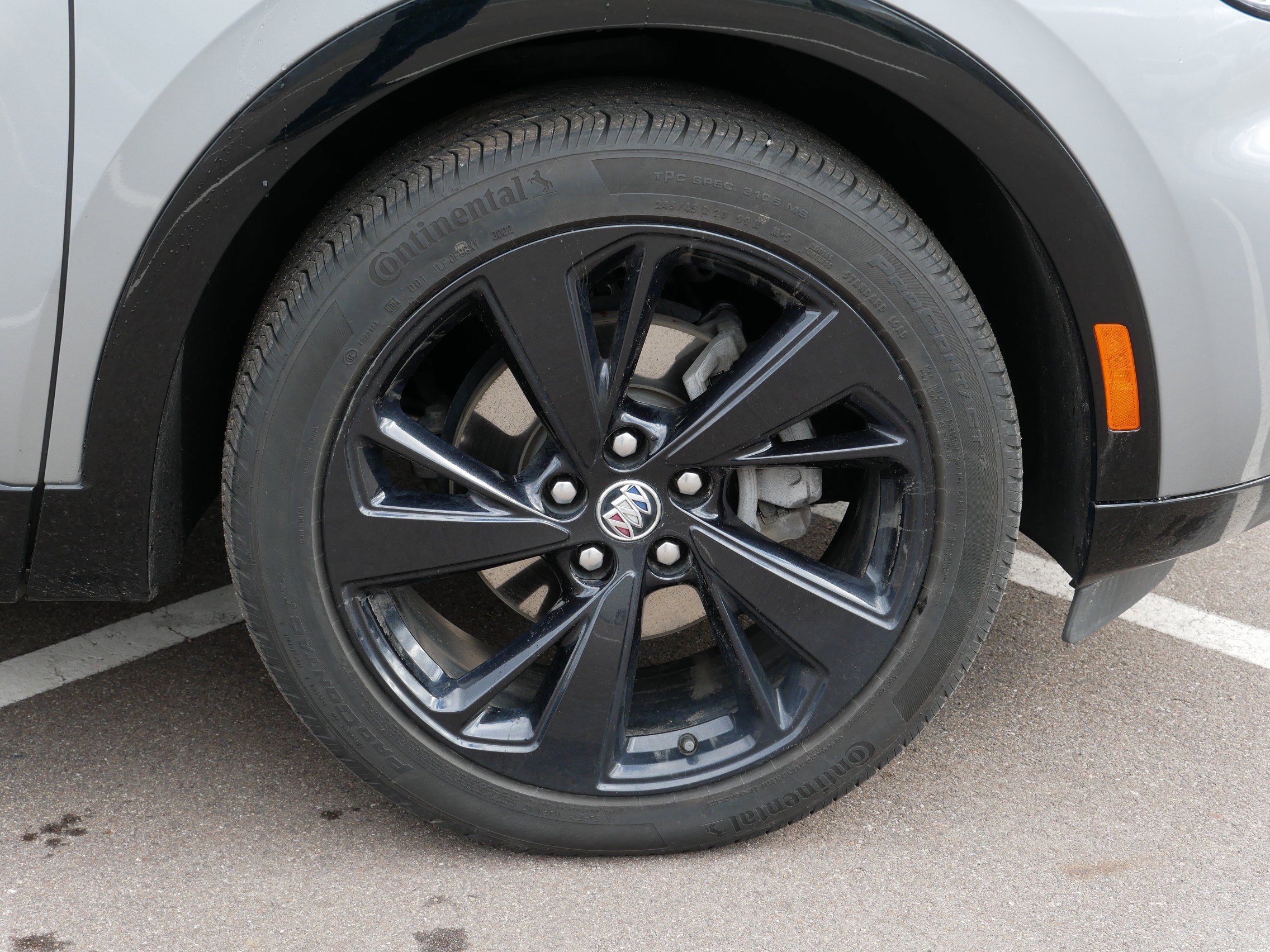 Used 2023 Buick Envision Essence w/ Sport Touring Package image 15