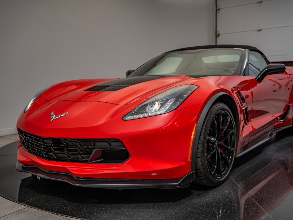Used 2019 Chevrolet Corvette Grand Sport RWD image 16