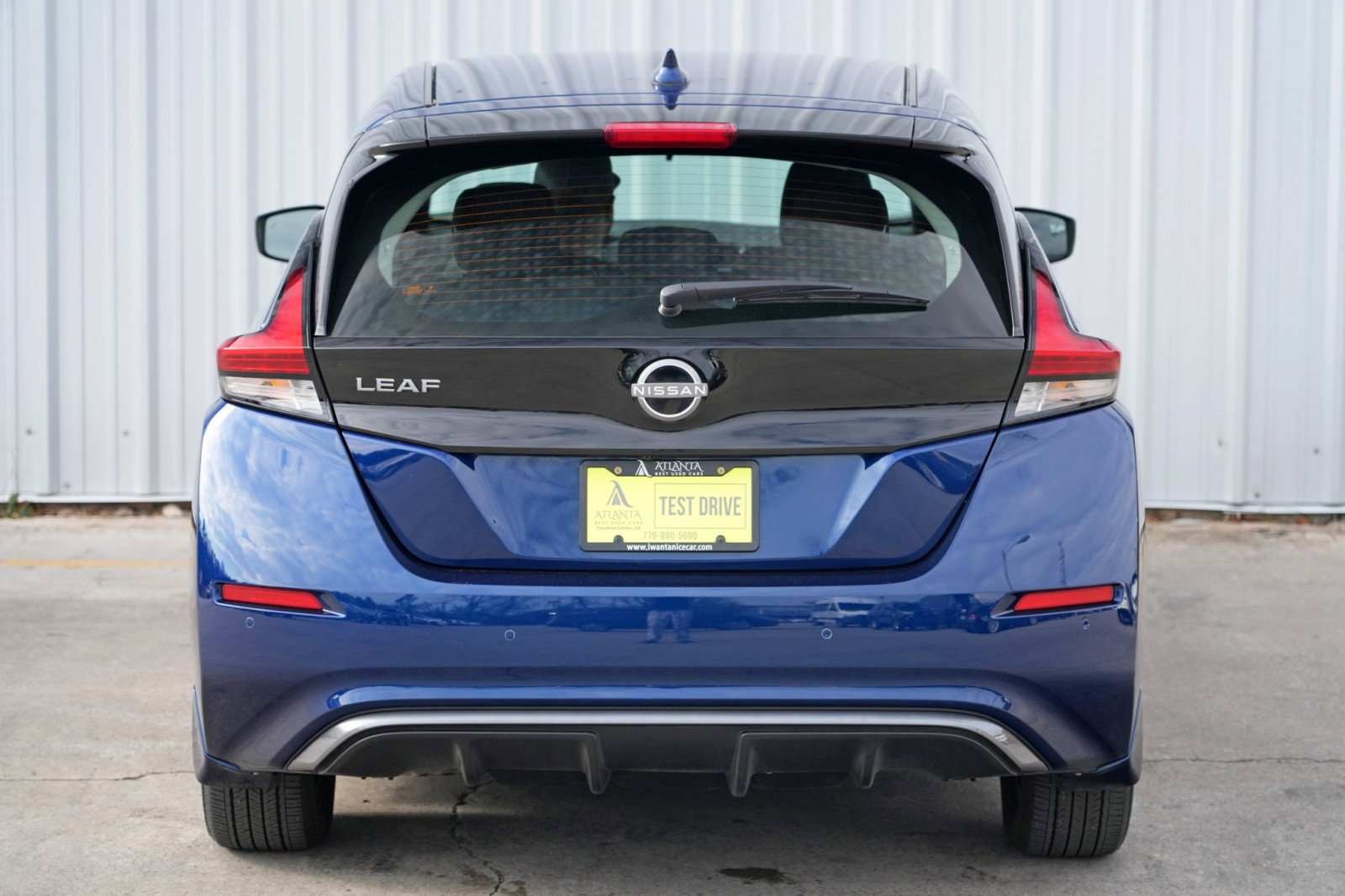 Used 2025 Nissan Leaf S image 43