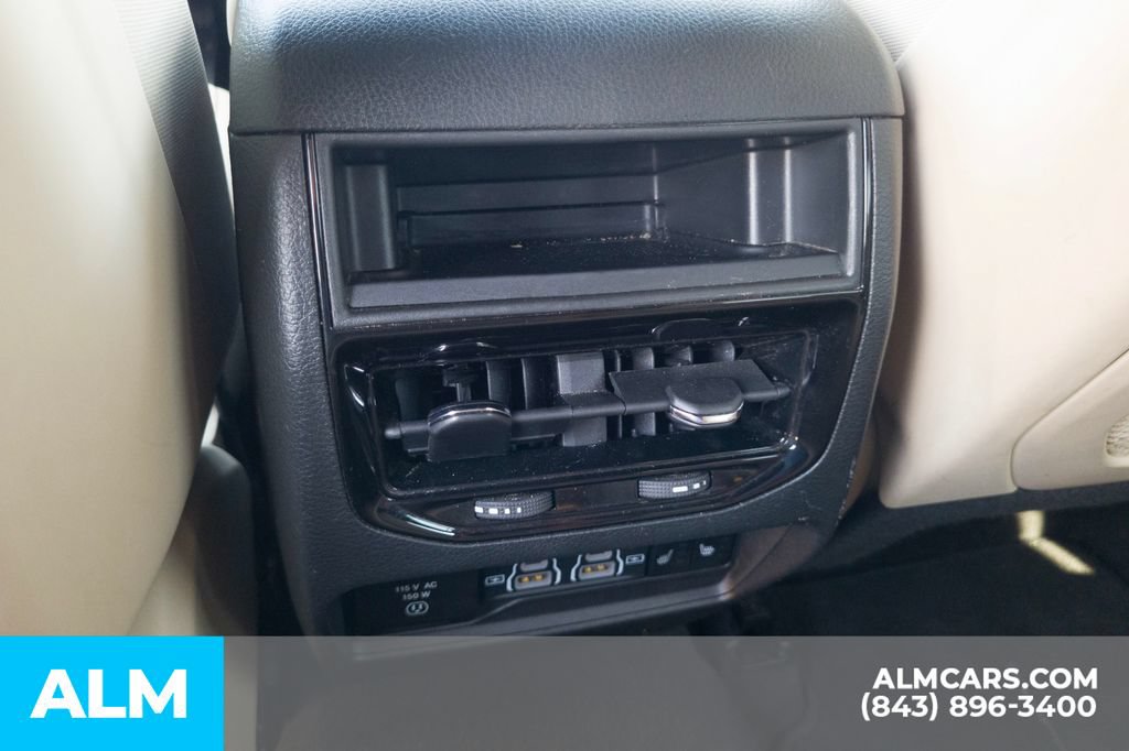 Used 2024 Jeep Grand Cherokee Limited 4xe AWD/4WD image 23