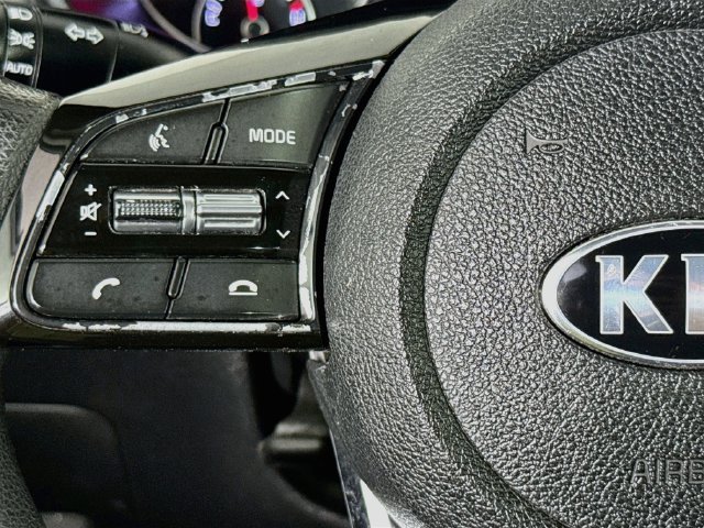Used 2019 Kia Optima LX FWD image 11