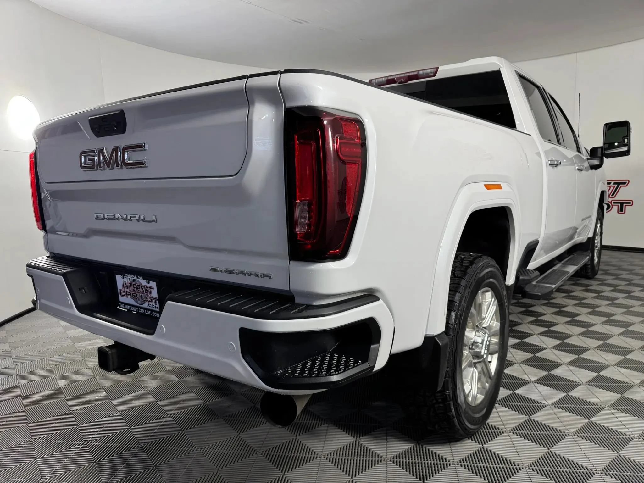 Used 2022 GMC Sierra 2500 Denali w/ Denali Ultimate Package AWD/4WD image 33