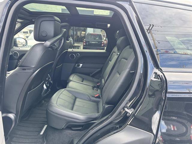 Used 2020 Land Rover Range Rover Sport HSE AWD/4WD image 7