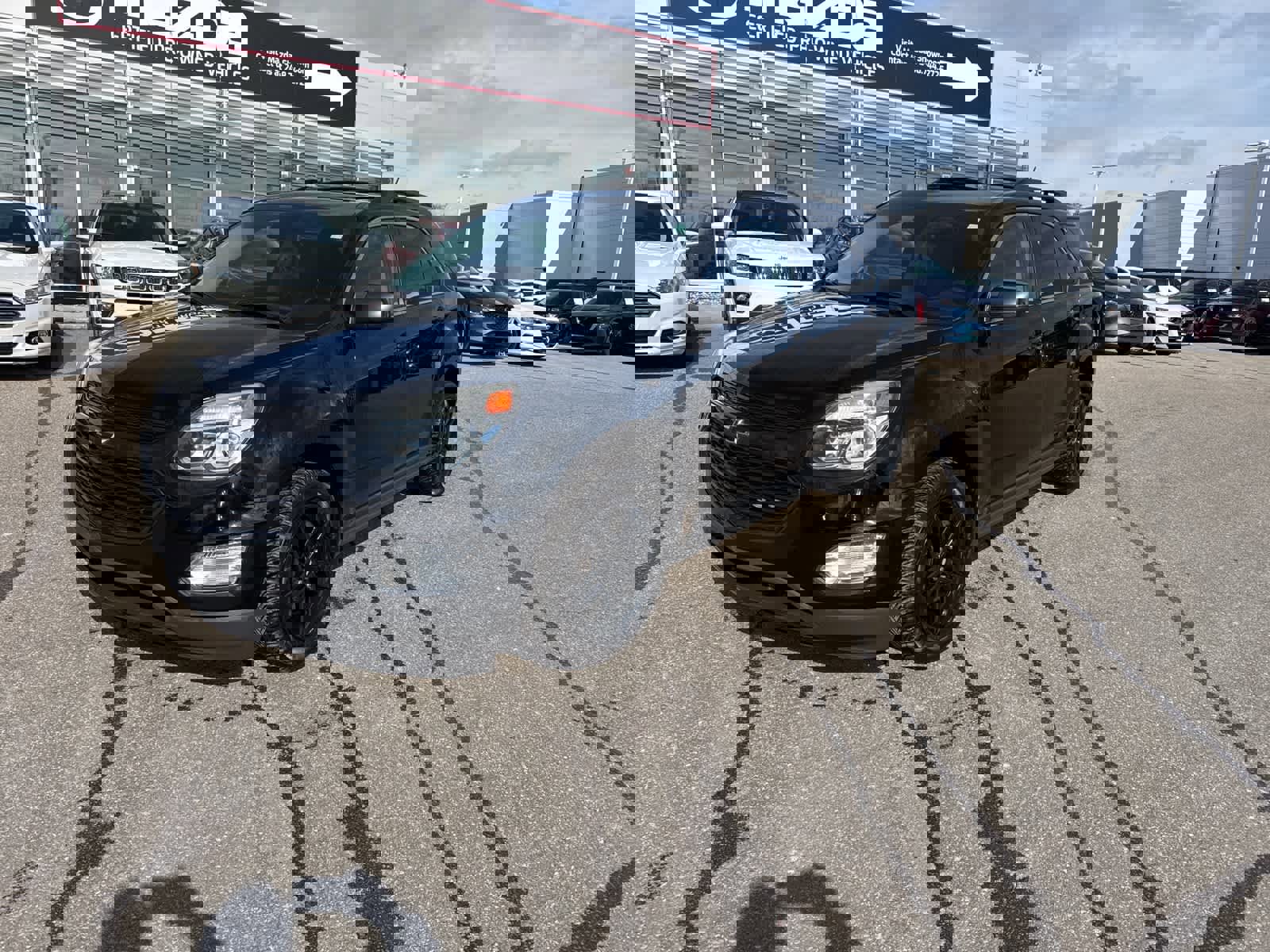 Used 2017 Chevrolet Equinox LT