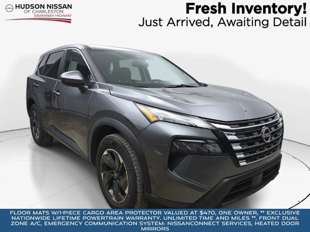 Used 2025 Nissan Rogue SV