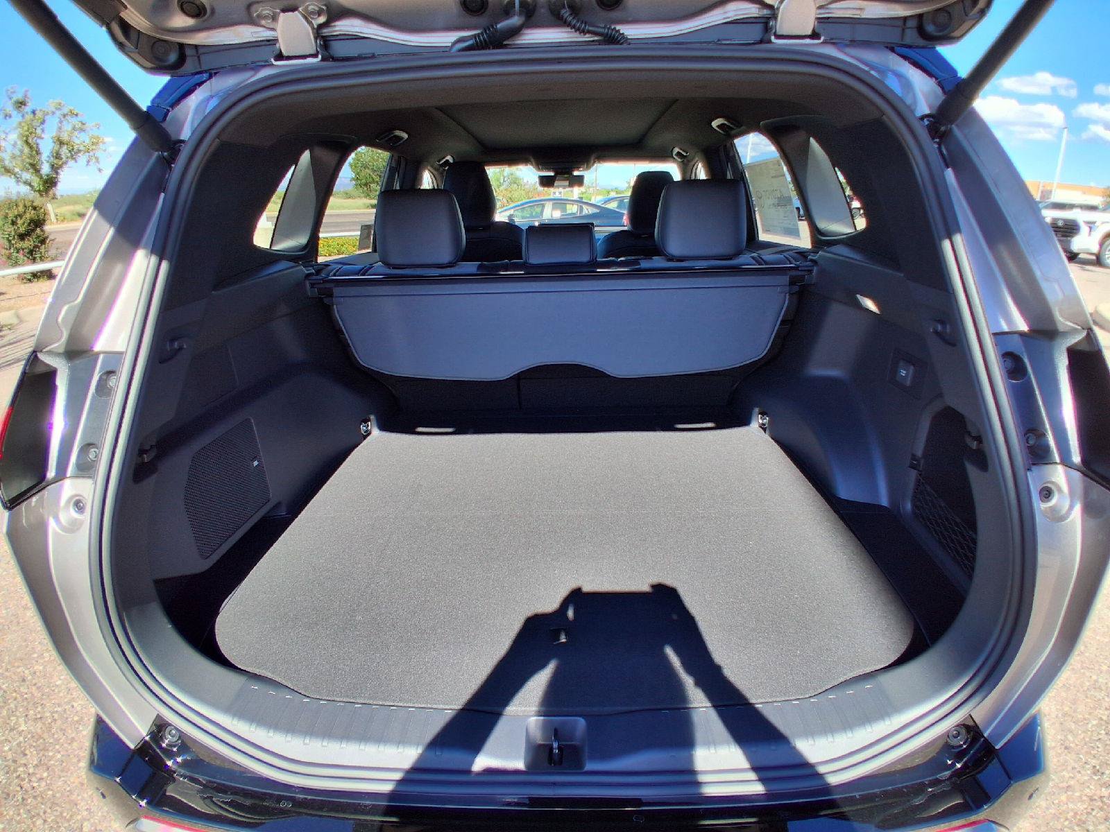 New 2026 Toyota RAV4 XSE w/ Panoramic Sun Roof Package AWD/4WD image 16