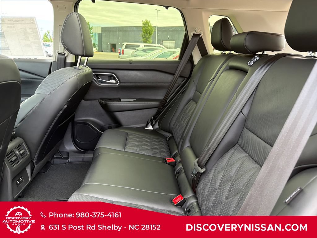 New 2026 Nissan Rogue Platinum AWD/4WD image 31