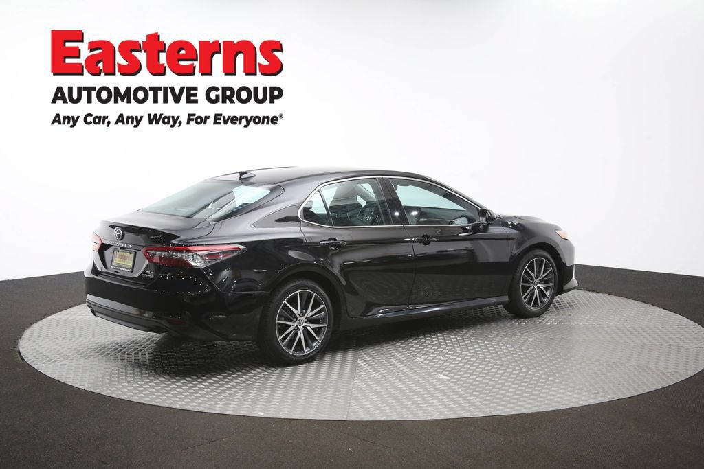 Used 2022 Toyota Camry XLE FWD image 41