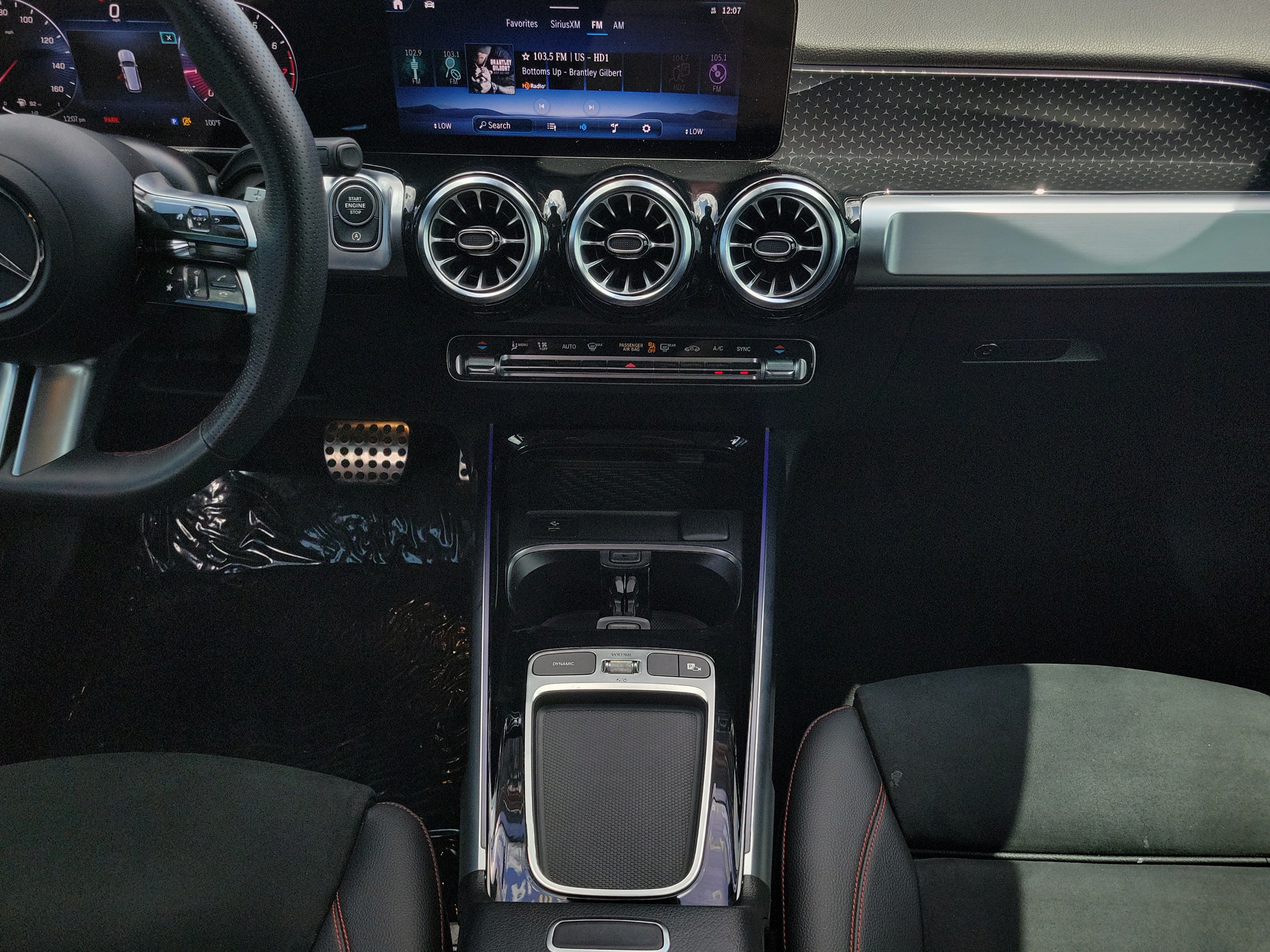 Certified 2024 Mercedes-Benz GLB 250 image 14