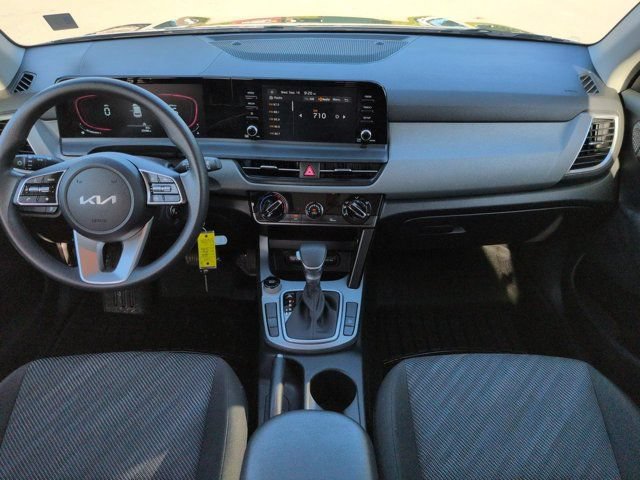 Used 2026 Kia Seltos LX FWD image 15