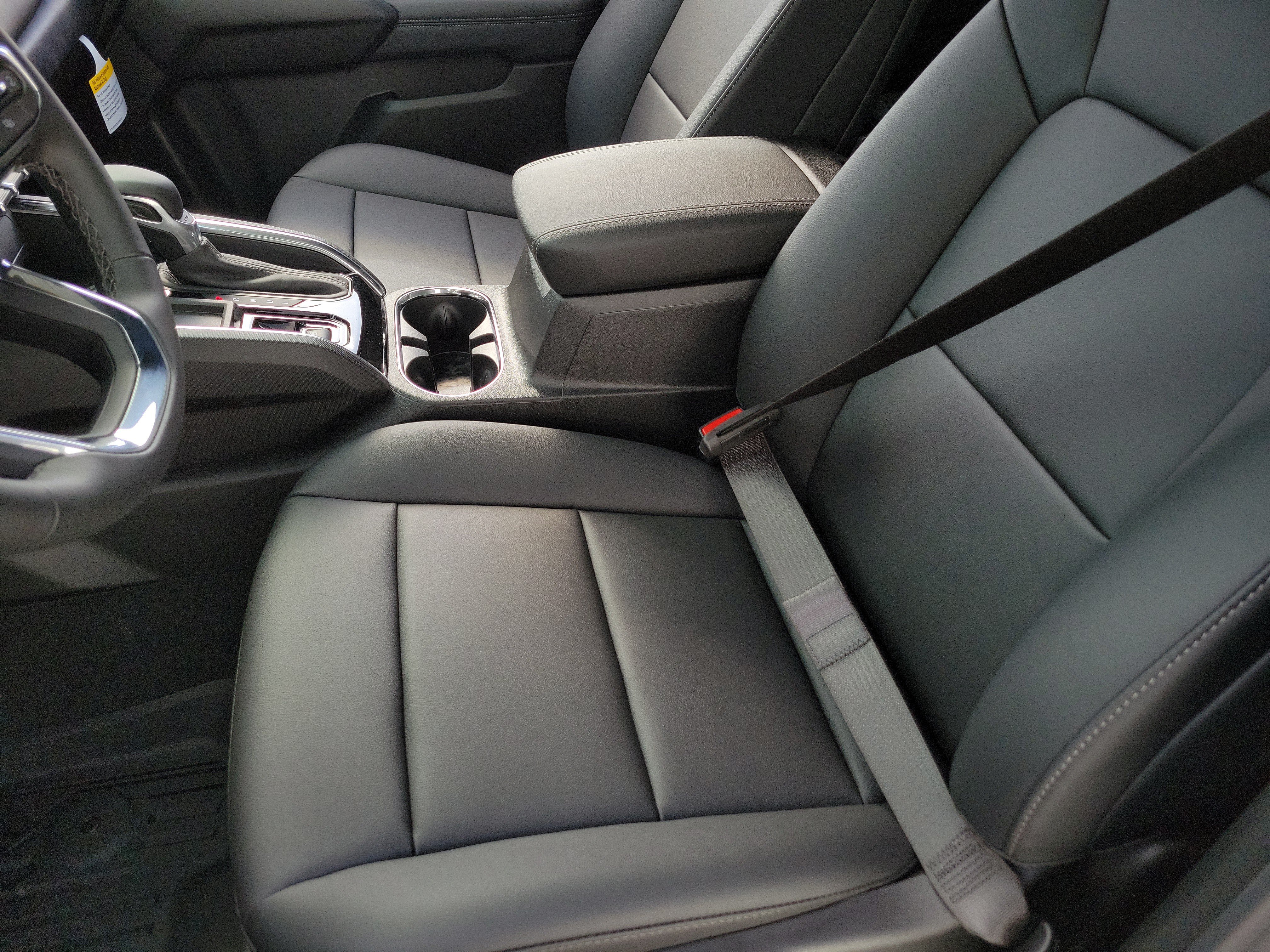 New 2026 GMC Canyon Elevation w/ Convenience Package RWD image 21