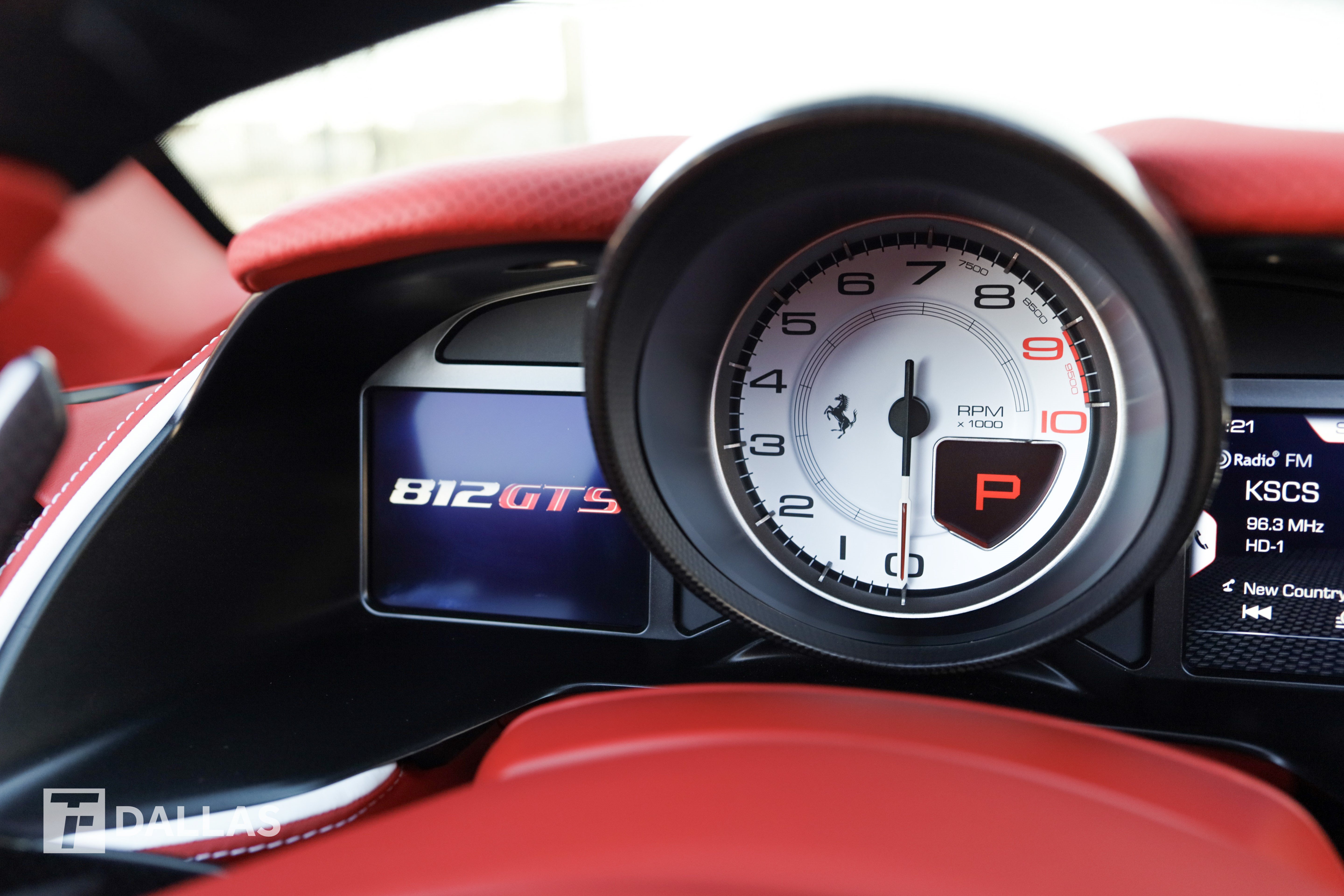 Used 2022 Ferrari 812 GTS RWD image 26