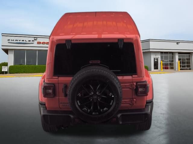 Used 2025 Jeep Wrangler Sahara 4xe image 7