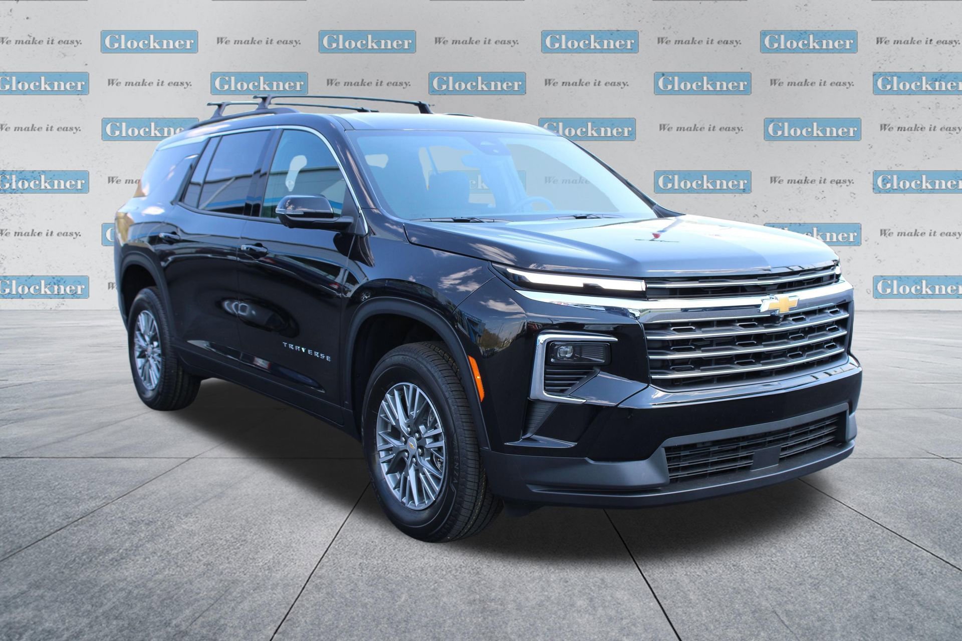 New 2026 Chevrolet Traverse LT w/ Driver Confidence Package FWD image 3