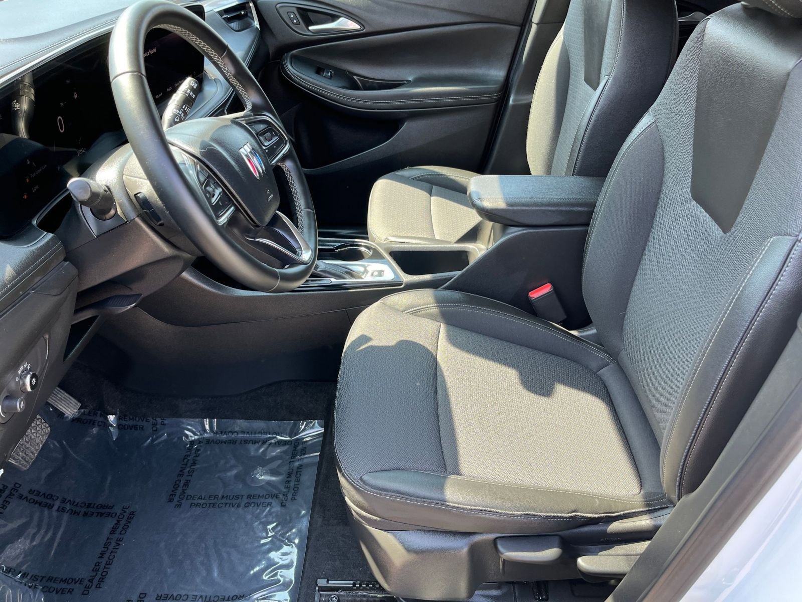 Used 2025 Buick Encore GX Preferred image 25