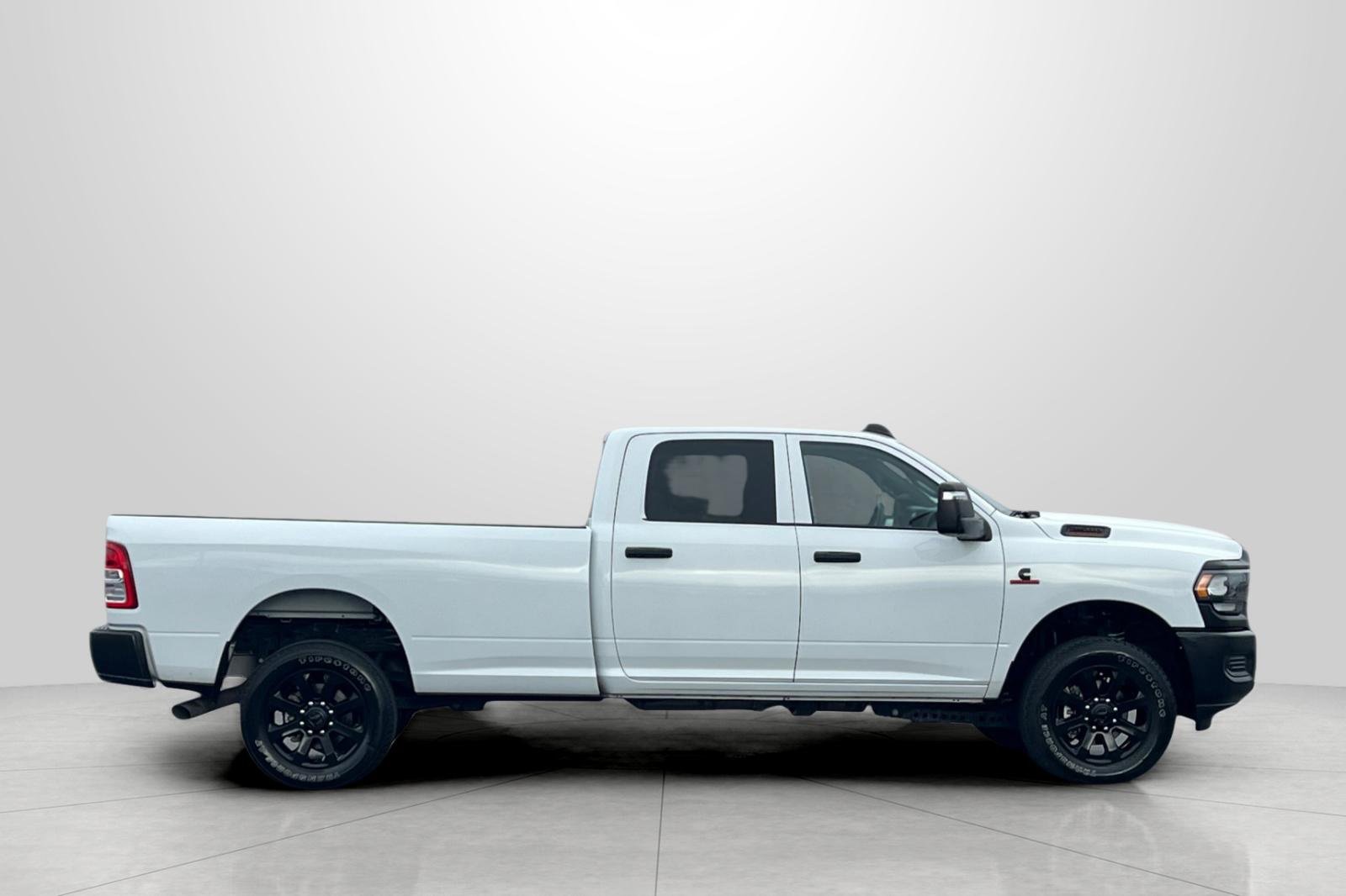 Used 2024 RAM 2500 Tradesman w/ Protection Group image 4