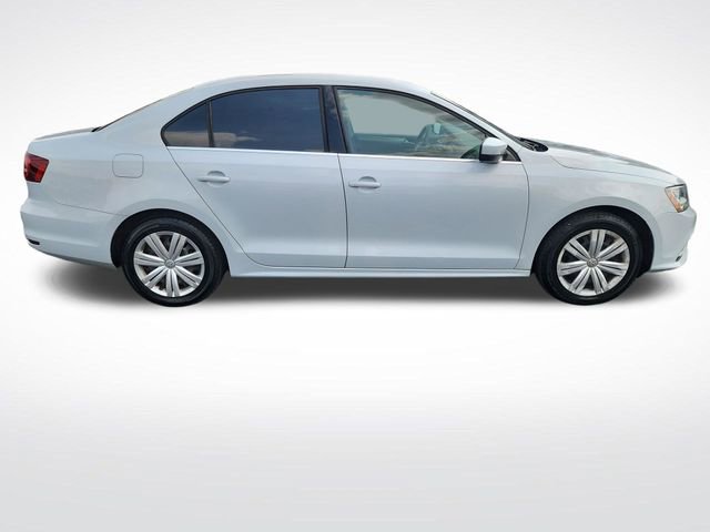 Used 2017 Volkswagen Jetta S image 6