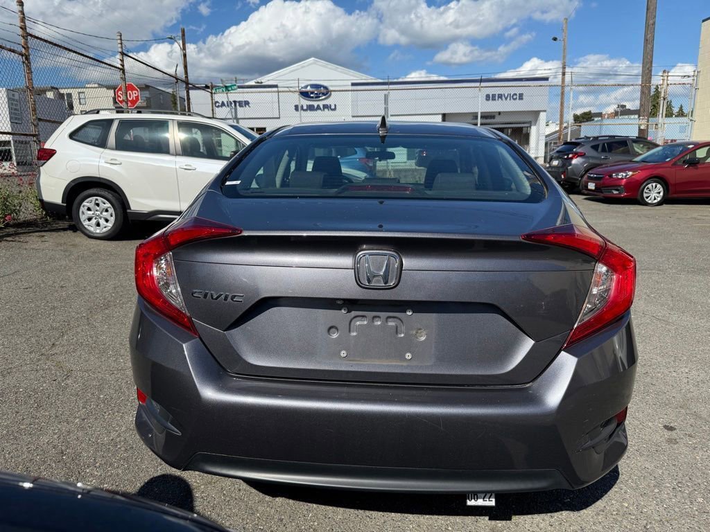 Used 2018 Honda Civic EX image 6