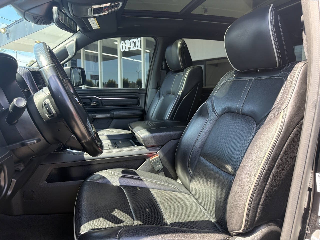 Used 2022 RAM 1500 Limited AWD/4WD image 41