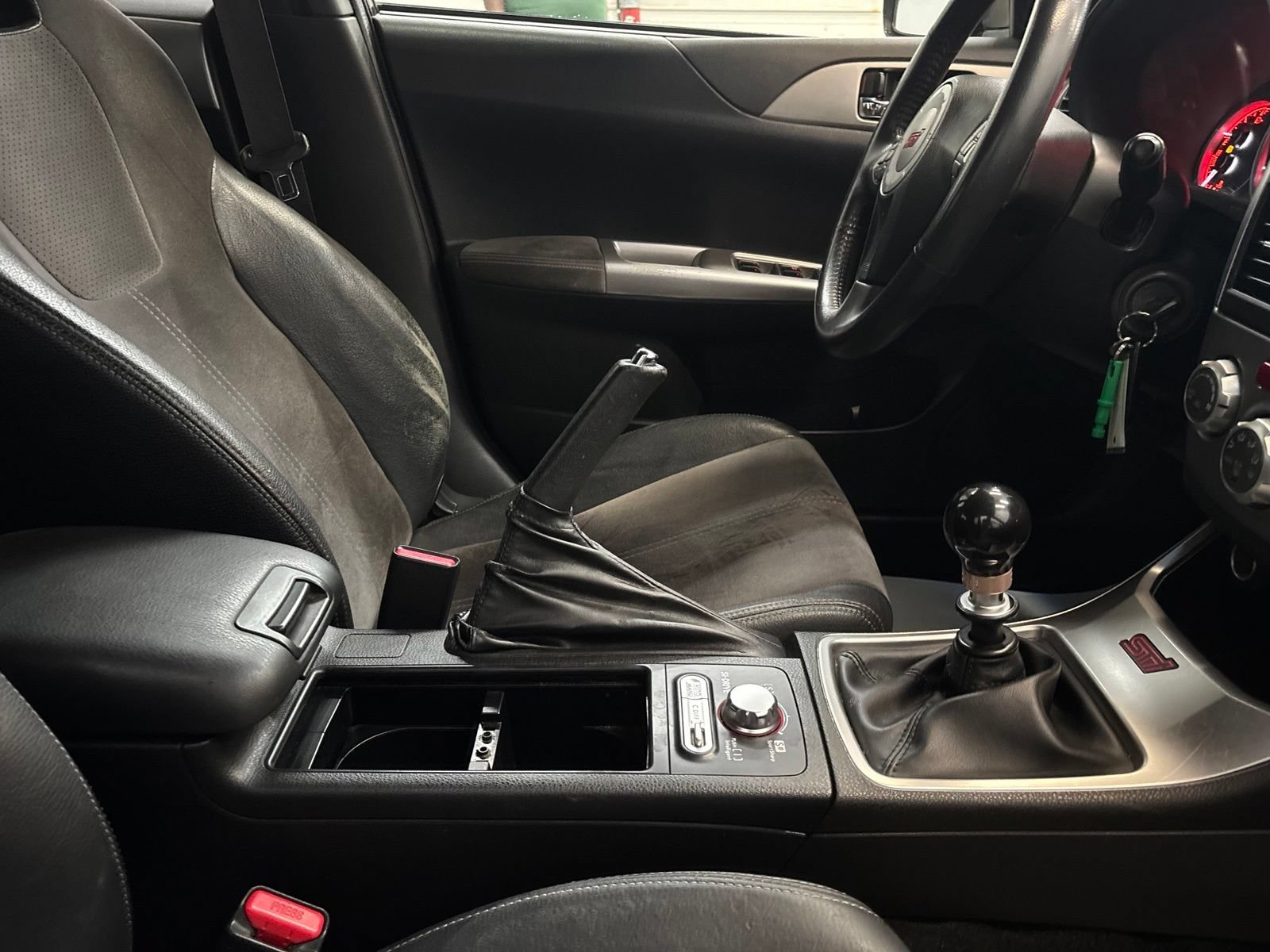 Used 2008 Subaru Impreza WRX STI AWD/4WD image 27