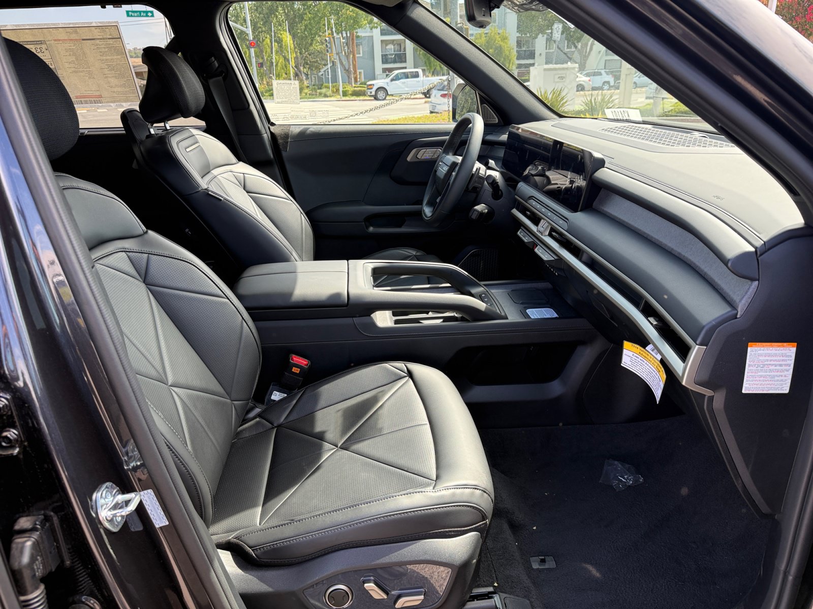 New 2027 Kia Telluride SX w/ Towing Package FWD image 20
